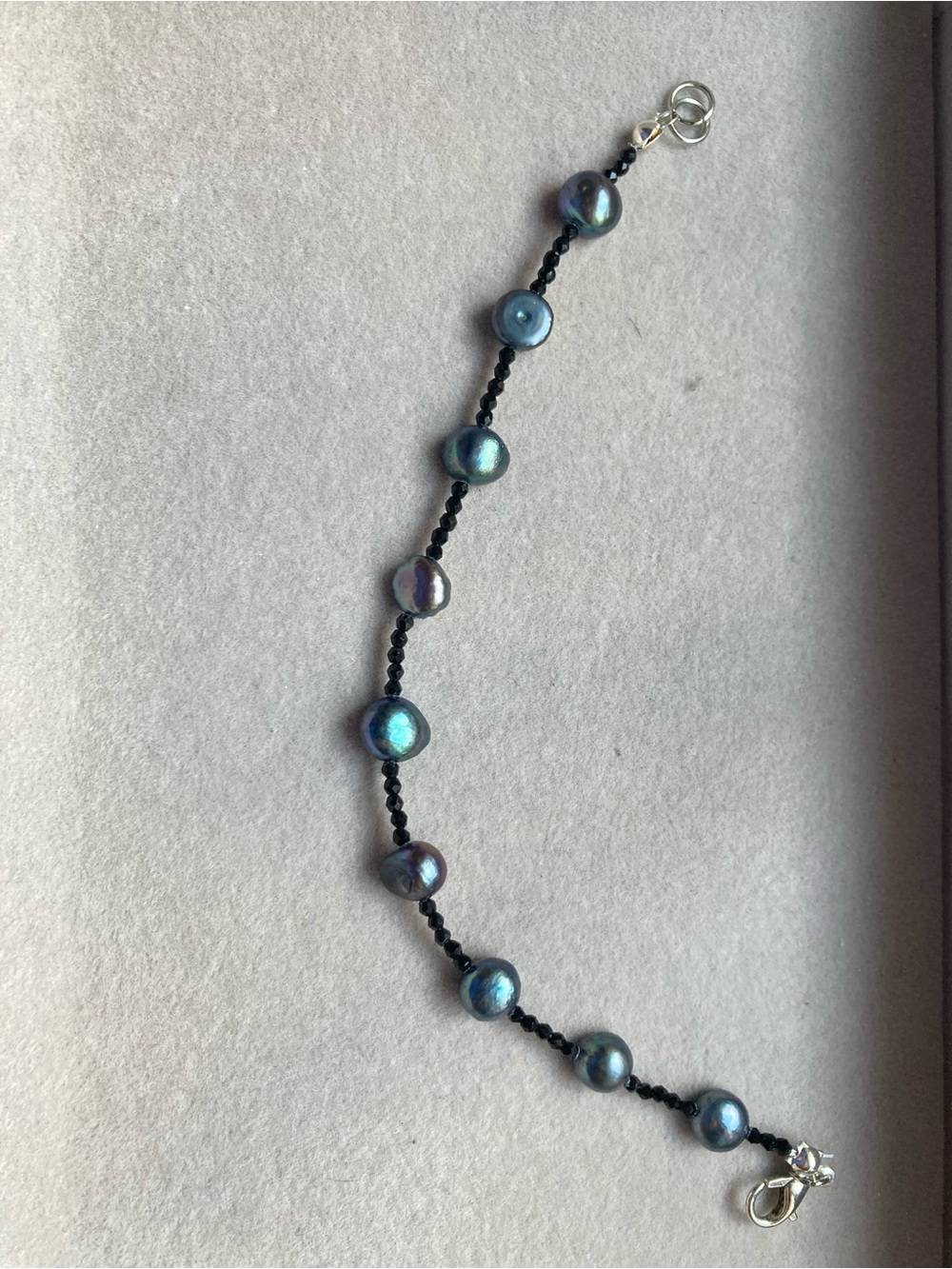 Genuine Black freshwater Pearl Bracelet with Silver Clasp - Picture 3 of 10